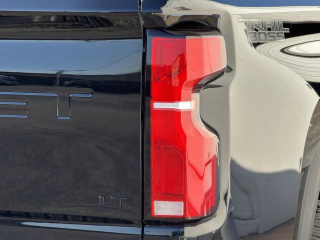 Used 2026 Chevrolet Silverado 2500 LT w/ Trail Boss Package AWD/4WD image 14