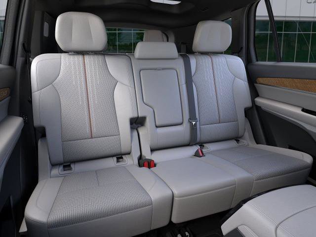 New 2026 Cadillac Vistiq Luxury image 17