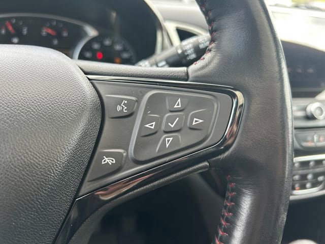 Used 2022 Chevrolet Equinox RS w/ RS Leather Package FWD image 26