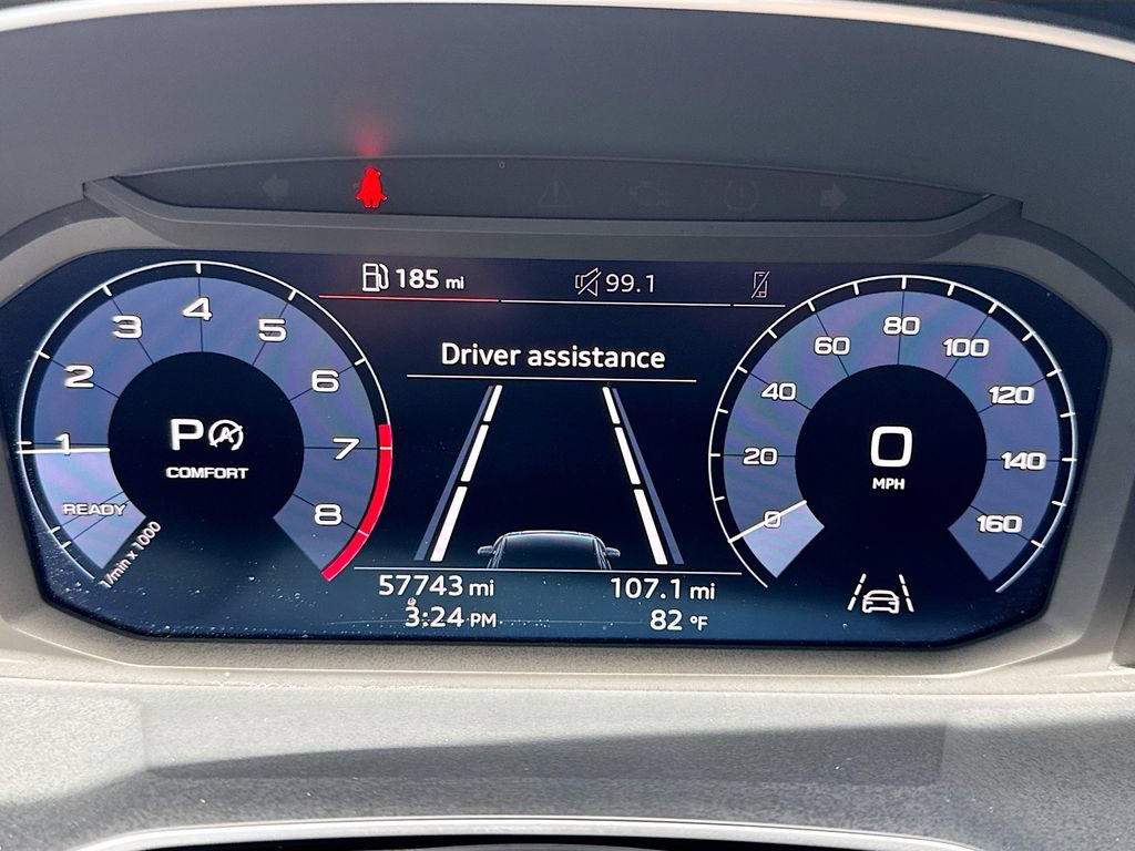 Used 2019 Audi Q3 2.0T Premium w/ Convenience Package AWD/4WD image 13