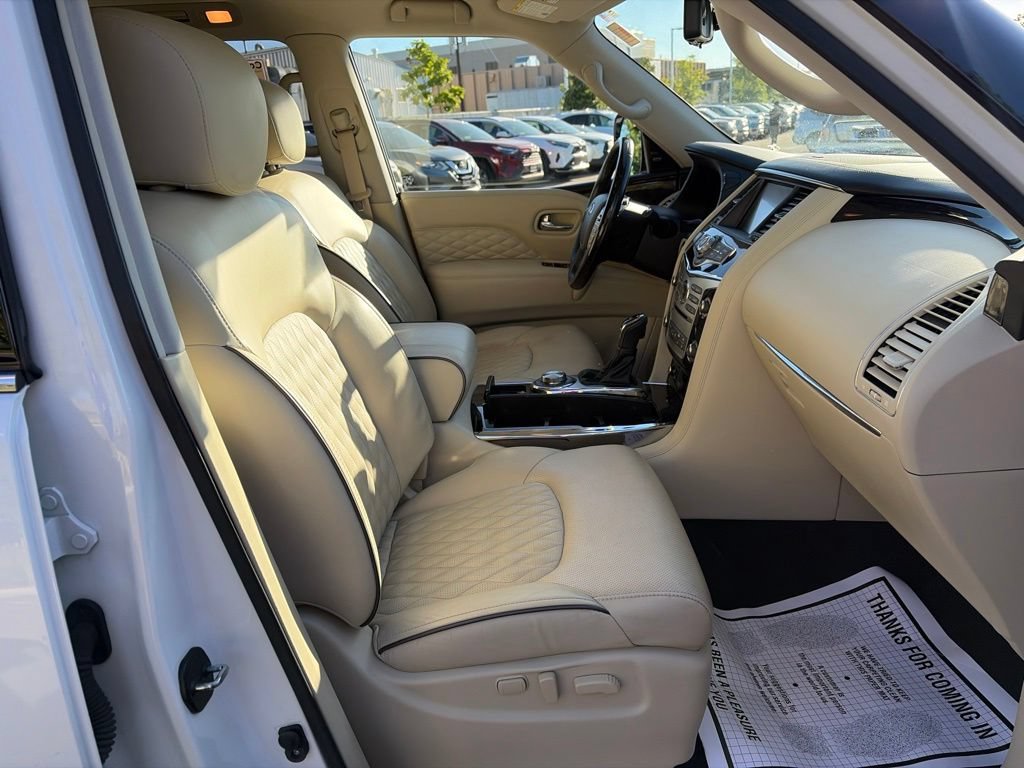 Used 2018 INFINITI QX80 4WD w/ Deluxe Technology Package image 13