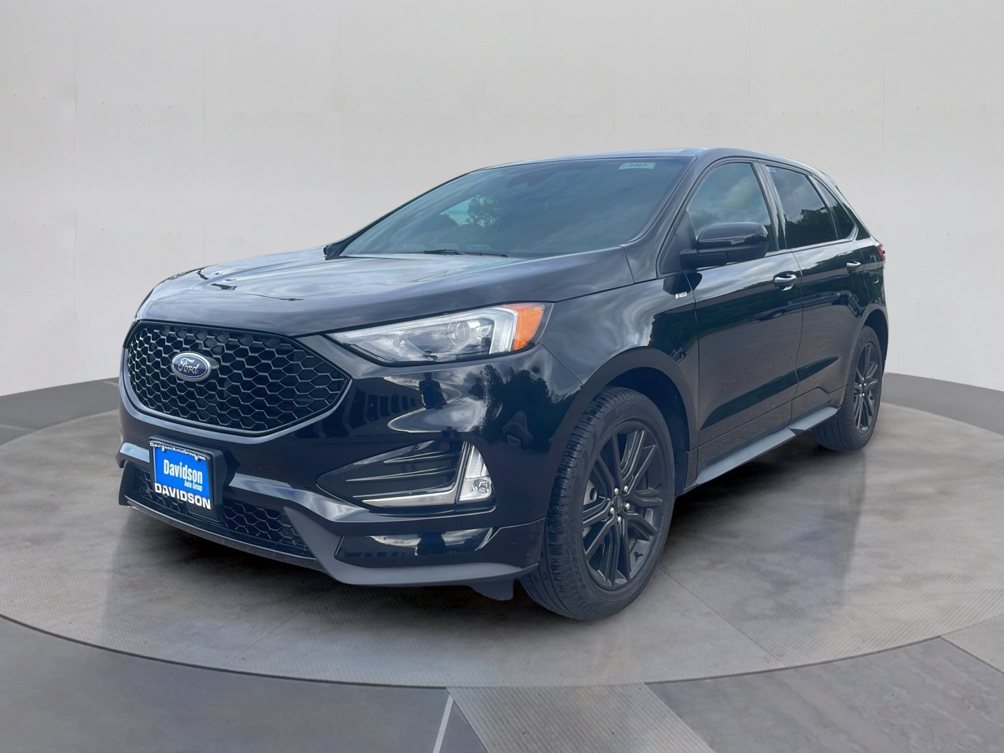 Certified 2024 Ford Edge ST-Line