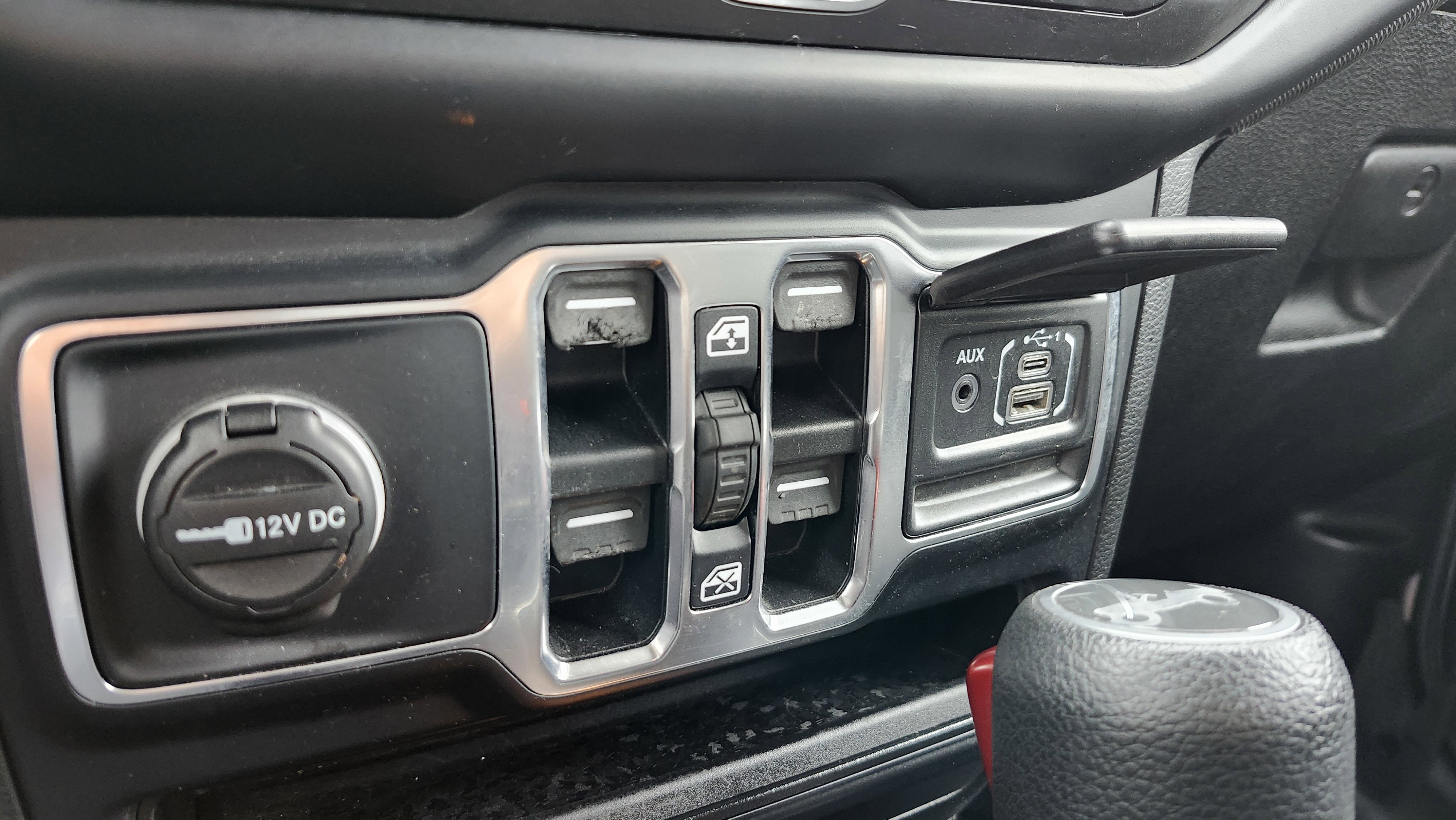 Used 2019 Jeep Wrangler Unlimited Sport S image 8
