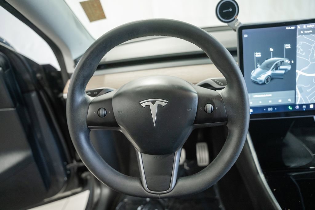 Used 2020 Tesla Model Y Performance AWD/4WD image 32