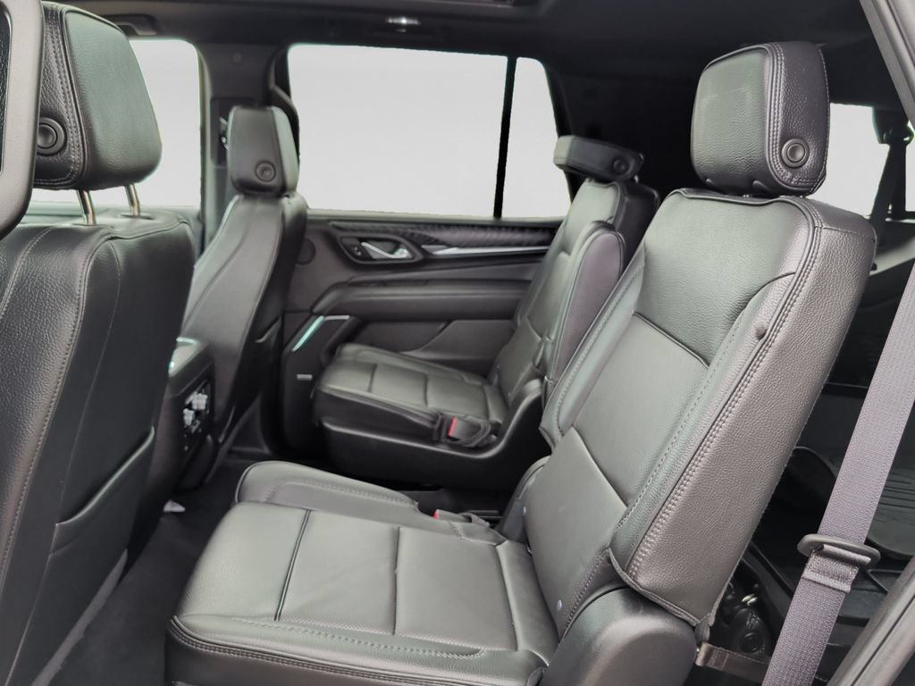Used 2023 GMC Yukon Denali AWD/4WD image 31