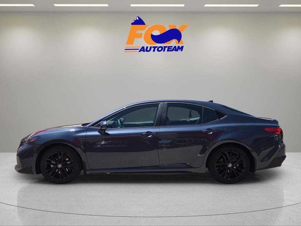 New 2026 Toyota Camry SE image 2