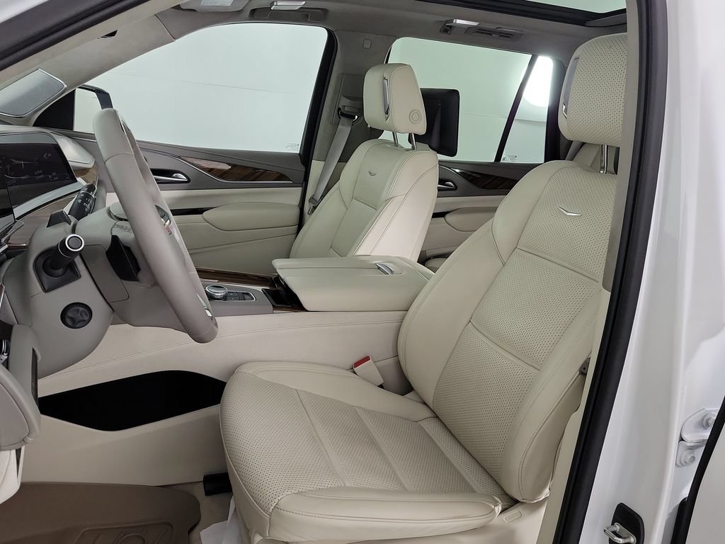 Certified 2024 Cadillac Escalade Sport Platinum RWD image 16