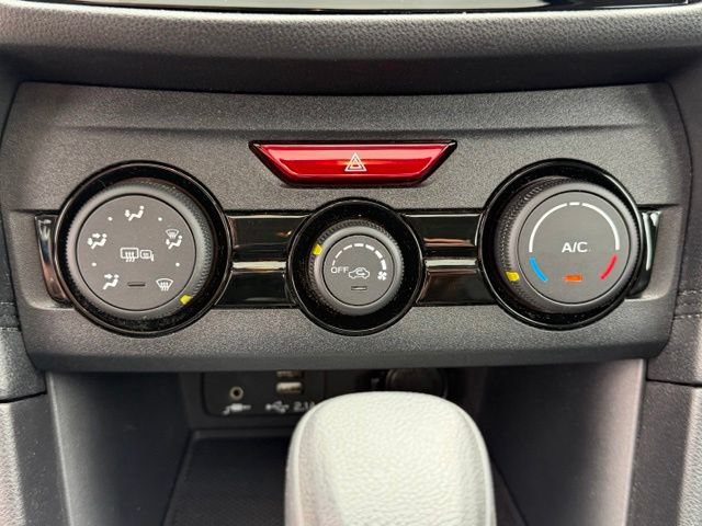 Used 2022 Subaru Impreza 2.0i Premium AWD/4WD image 31