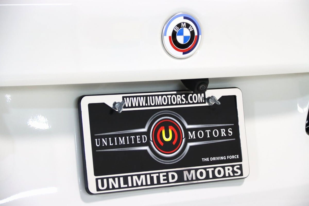 Used 2023 BMW M5 w/ Executive Package AWD/4WD image 4
