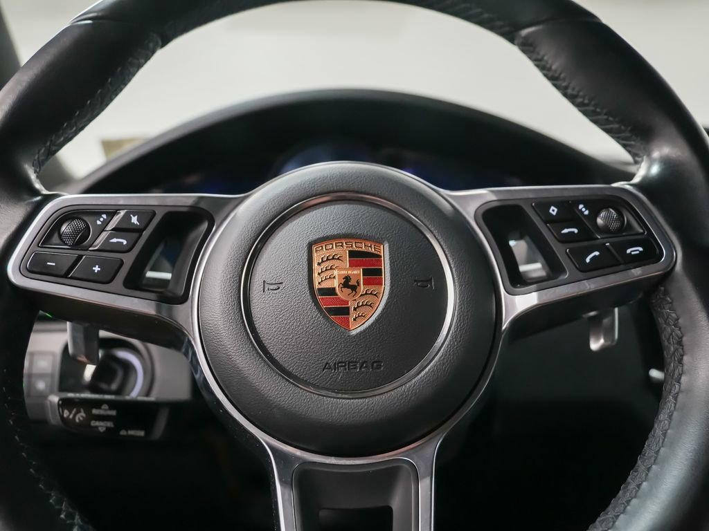 Used 2022 Porsche Cayenne AWD/4WD image 26