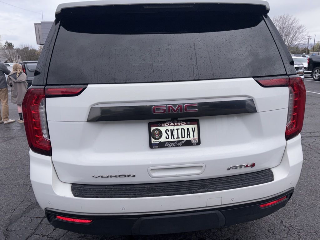 Used 2021 GMC Yukon XL AT4 w/ AT4 Premium Plus Package image 4