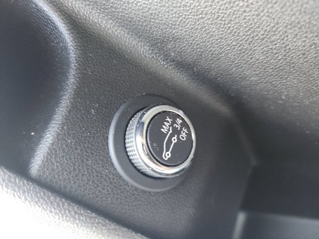 Used 2020 Cadillac XT4 Premium Luxury FWD image 24
