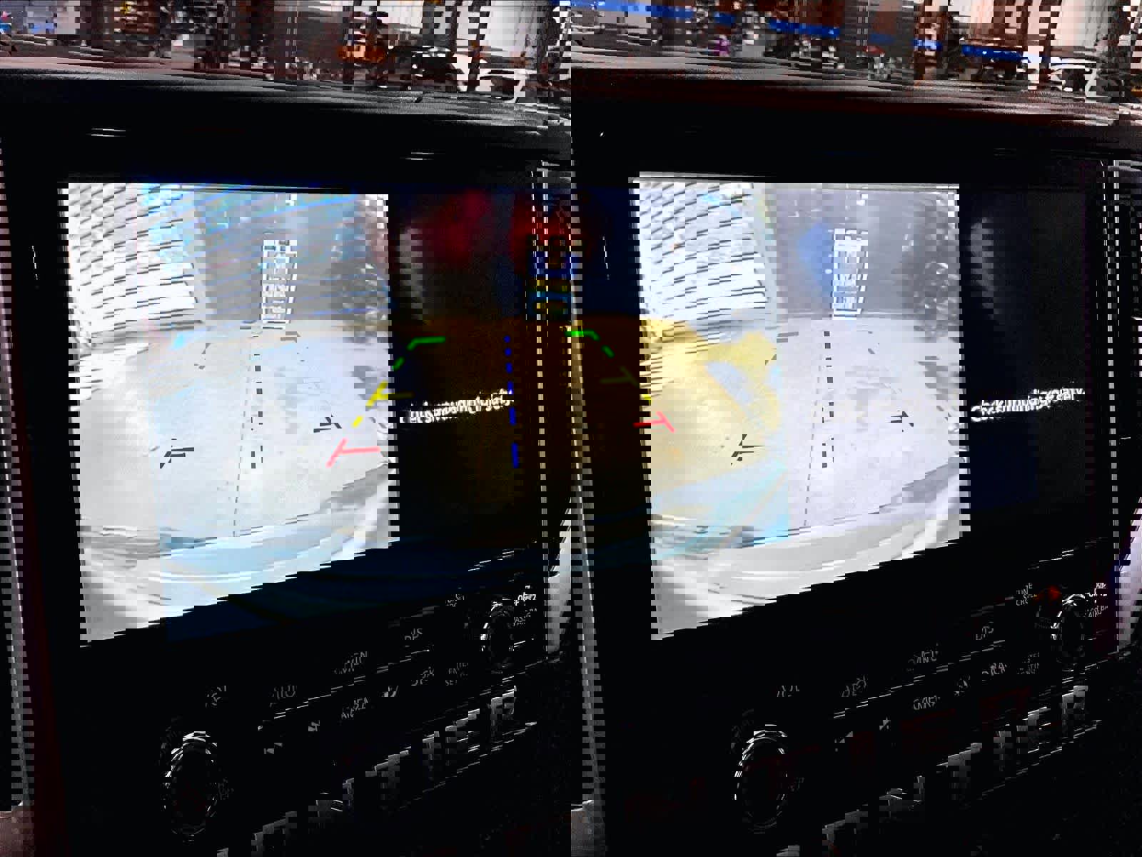 Used 2025 Nissan Frontier SV image 19