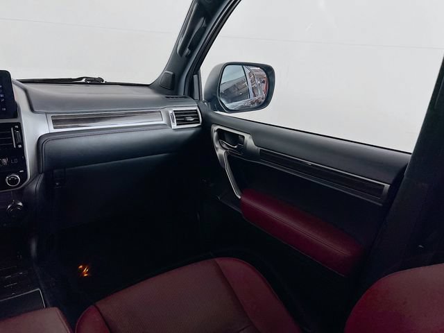 Used 2023 Lexus GX 460 Premium w/ Premium Package AWD/4WD image 23