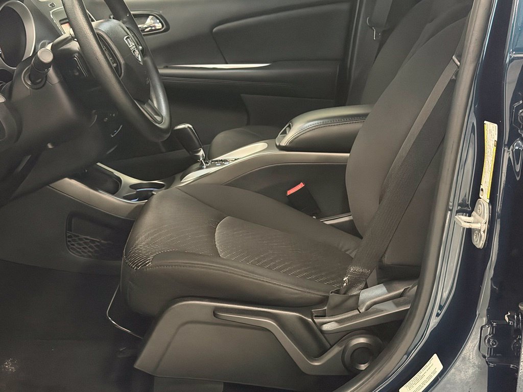 Used 2013 Dodge Journey American Value Package w/ Flexible Seating Group FWD image 12