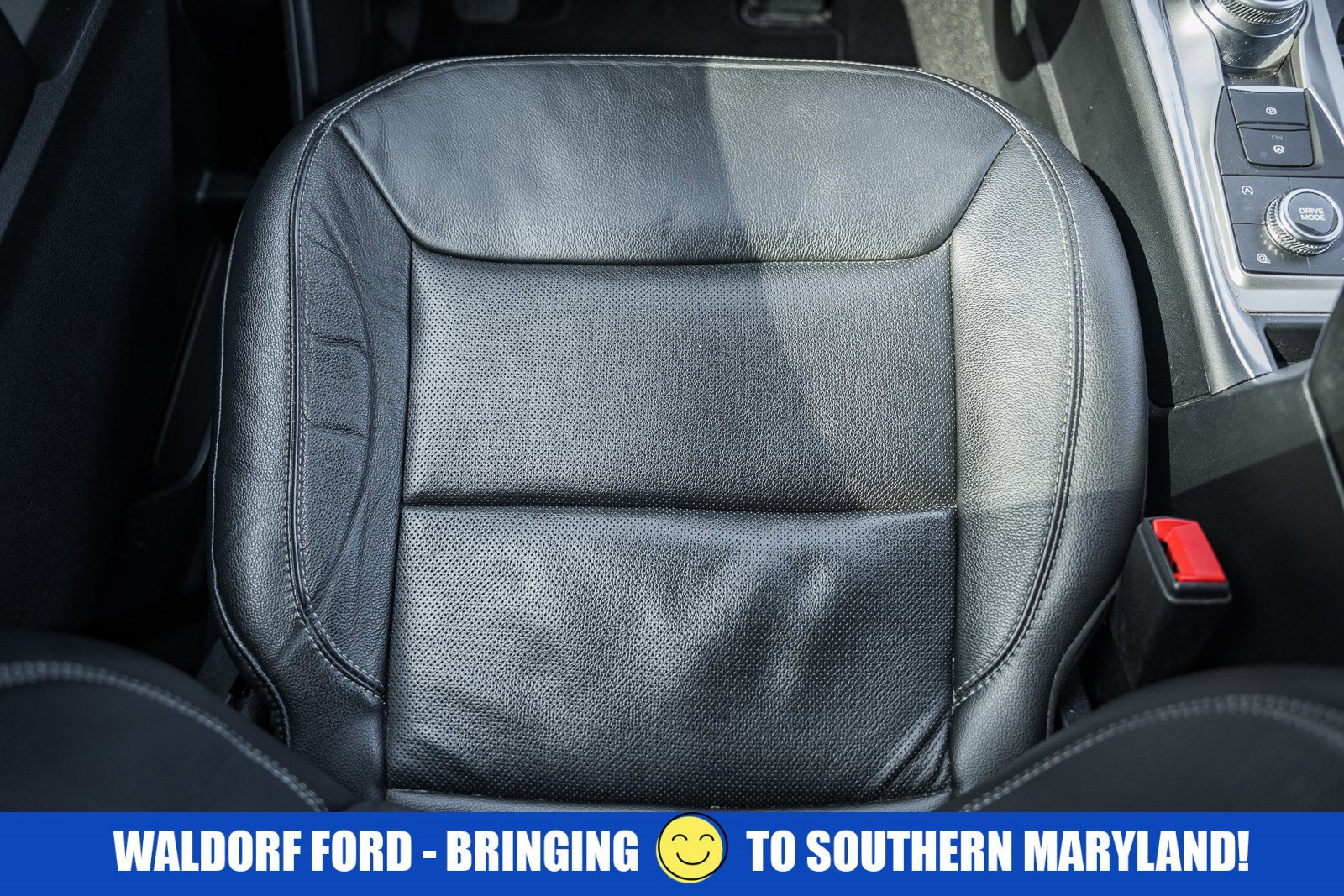 Used 2020 Ford Explorer Limited AWD/4WD image 36