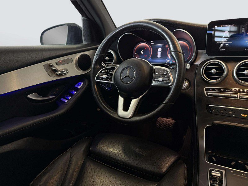 Used 2020 Mercedes-Benz GLC 300 4MATIC w/ Premium Package image 23