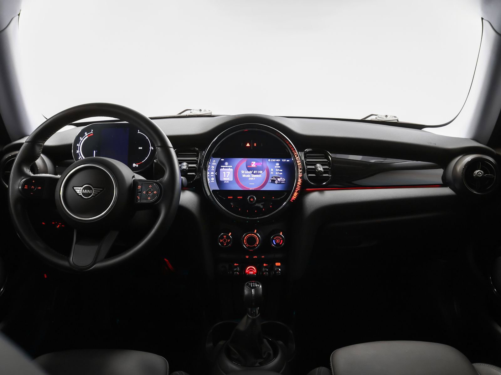 Used 2022 MINI Cooper S image 29