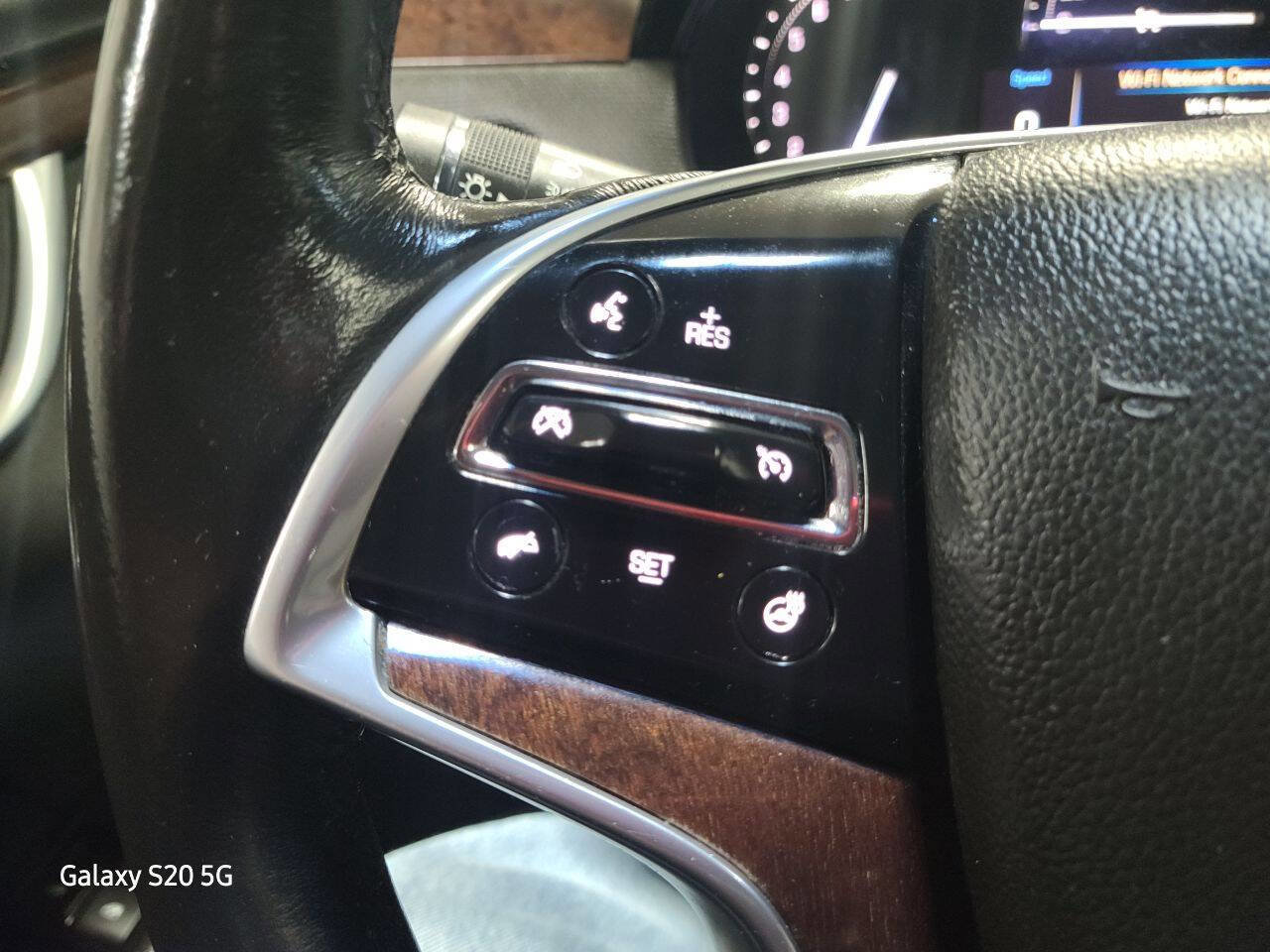 Used 2017 Cadillac XTS Luxury image 27