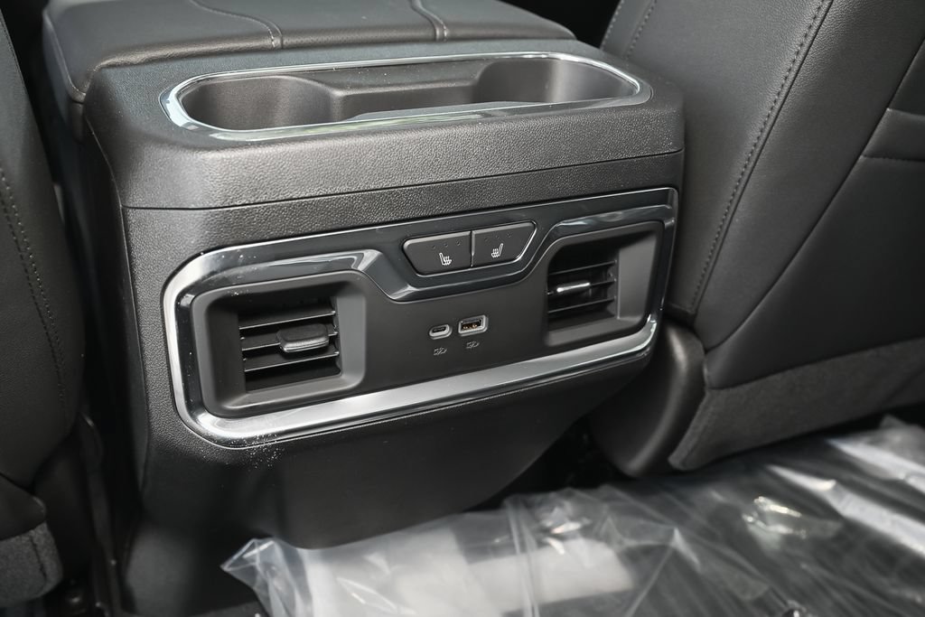 New 2026 Chevrolet Silverado 2500 LTZ w/ Z71 Chrome Sport Edition AWD/4WD image 39
