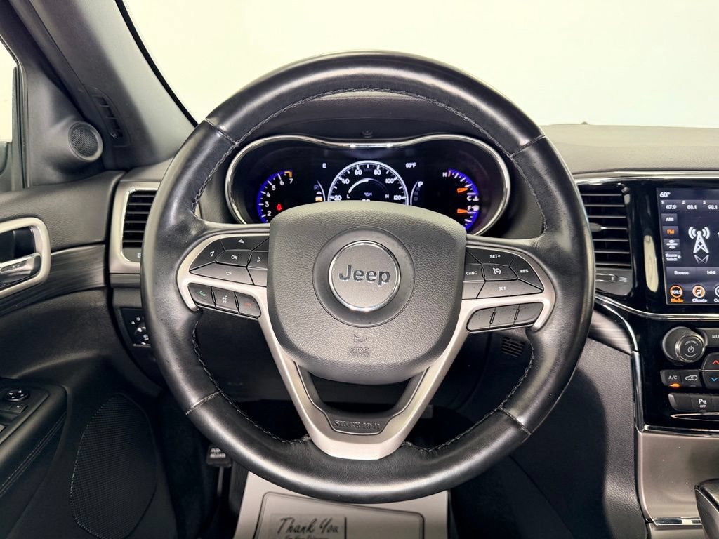 Used 2020 Jeep Grand Cherokee Altitude AWD/4WD image 15