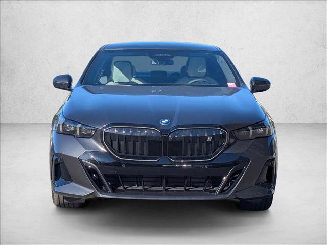 New 2026 BMW i5 eDrive40 w/ Executive Package image 5