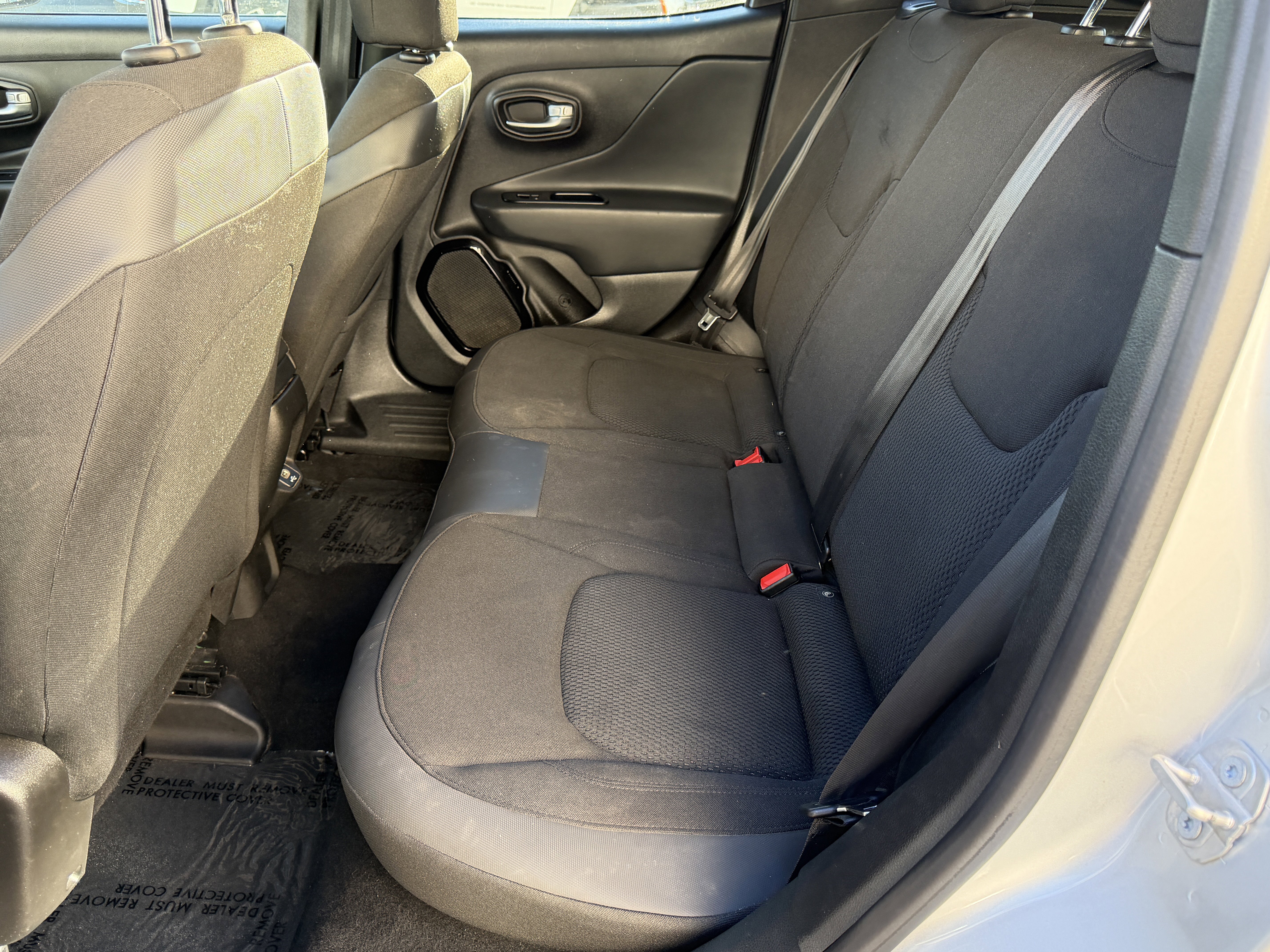 Certified 2019 Jeep Renegade Altitude w/ Quick Order Package 22M image 29