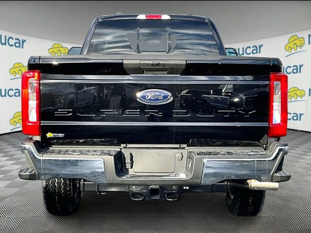 New 2026 Ford F350 XLT w/ FX4 Off-Road Package image 5