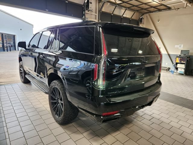 Used 2023 Cadillac Escalade ESV Sport Platinum w/ LPO, Floor Liner Package AWD/4WD image 4