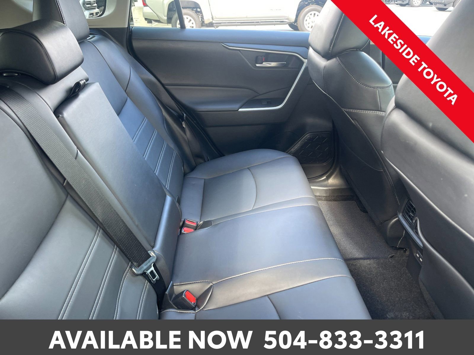 Used 2023 Toyota RAV4 XLE Premium image 19