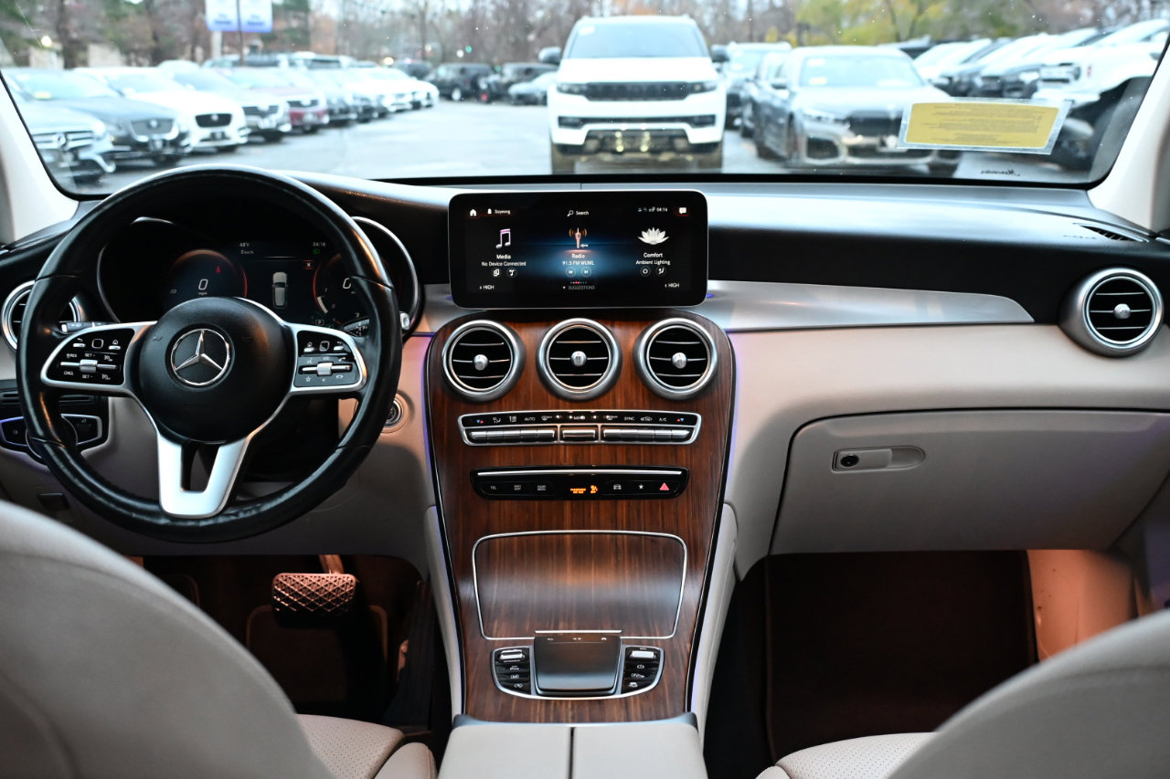 Used 2022 Mercedes-Benz GLC 300 4MATIC image 38