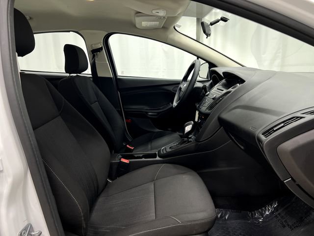 Used 2017 Ford Focus S image 30