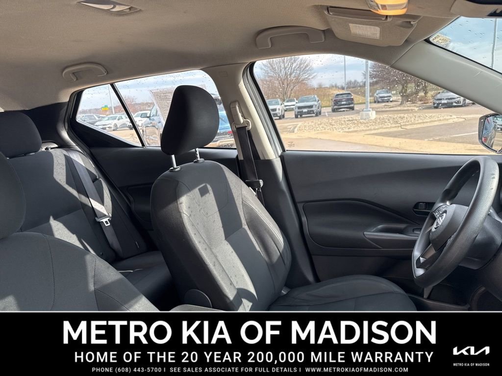Used 2023 Nissan Kicks S image 37