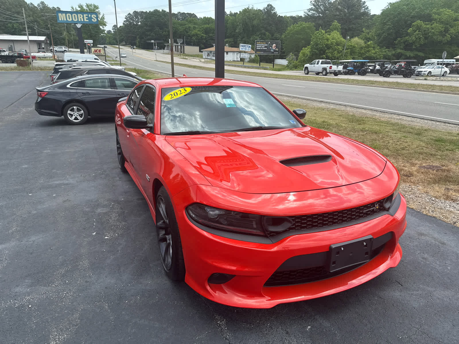 Used 2023 Dodge Charger Scat Pack RWD image 2
