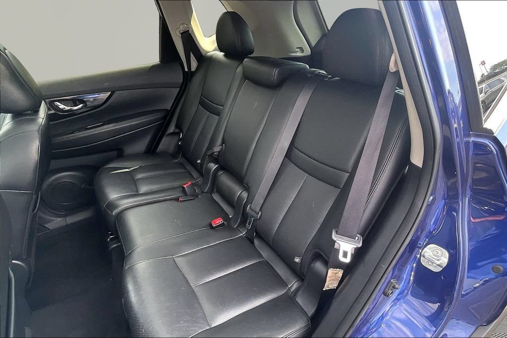 Used 2018 Nissan Rogue SL w/ Premium Package AWD/4WD image 24