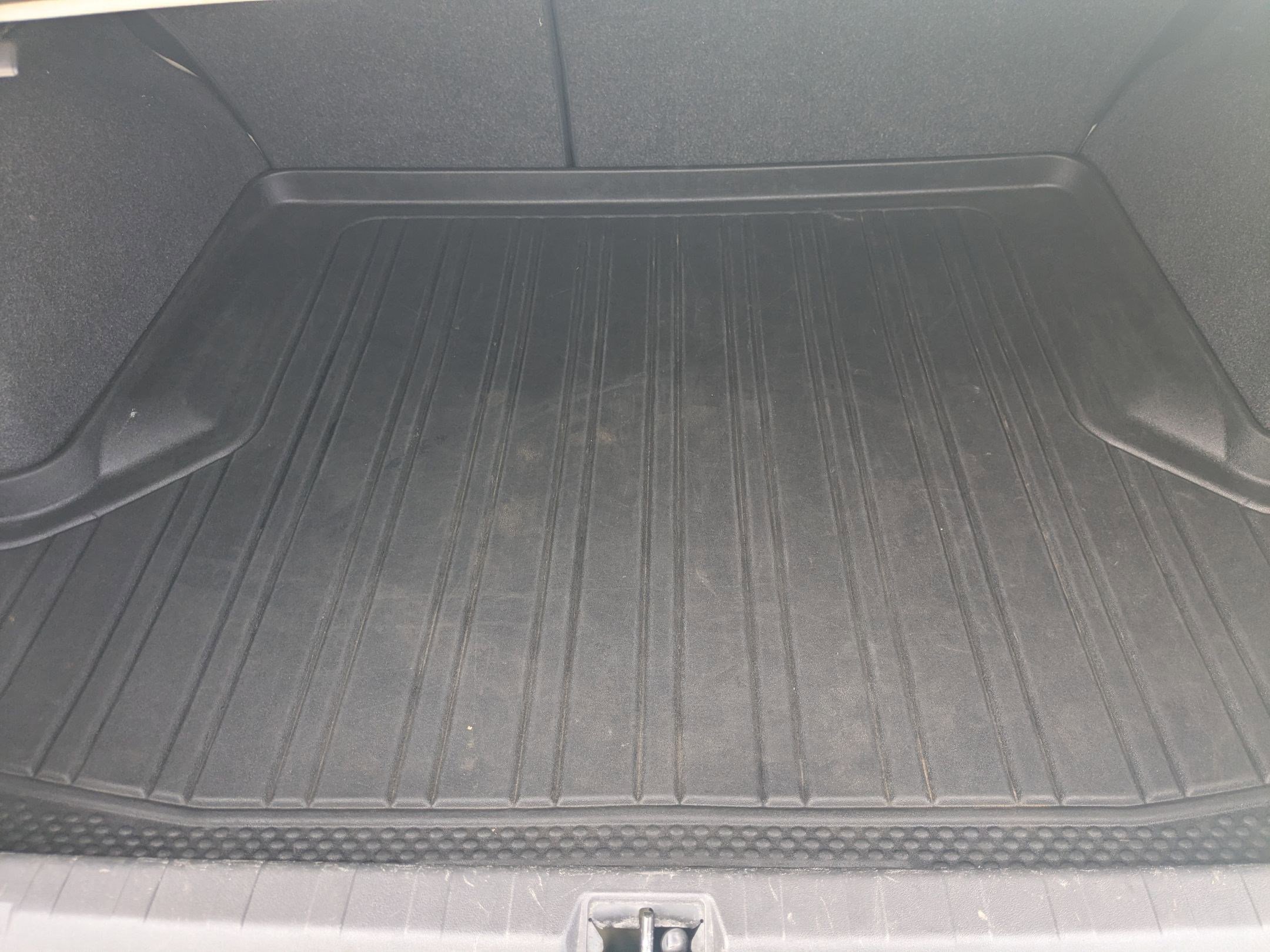 Used 2011 Subaru Legacy 3.6R Limited image 29