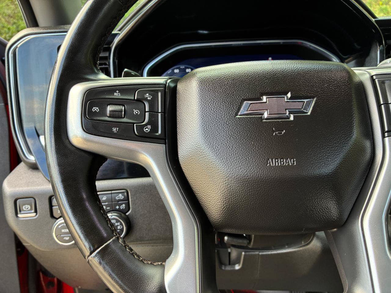 Used 2024 Chevrolet Silverado 1500 RST w/ Convenience Package II AWD/4WD image 26