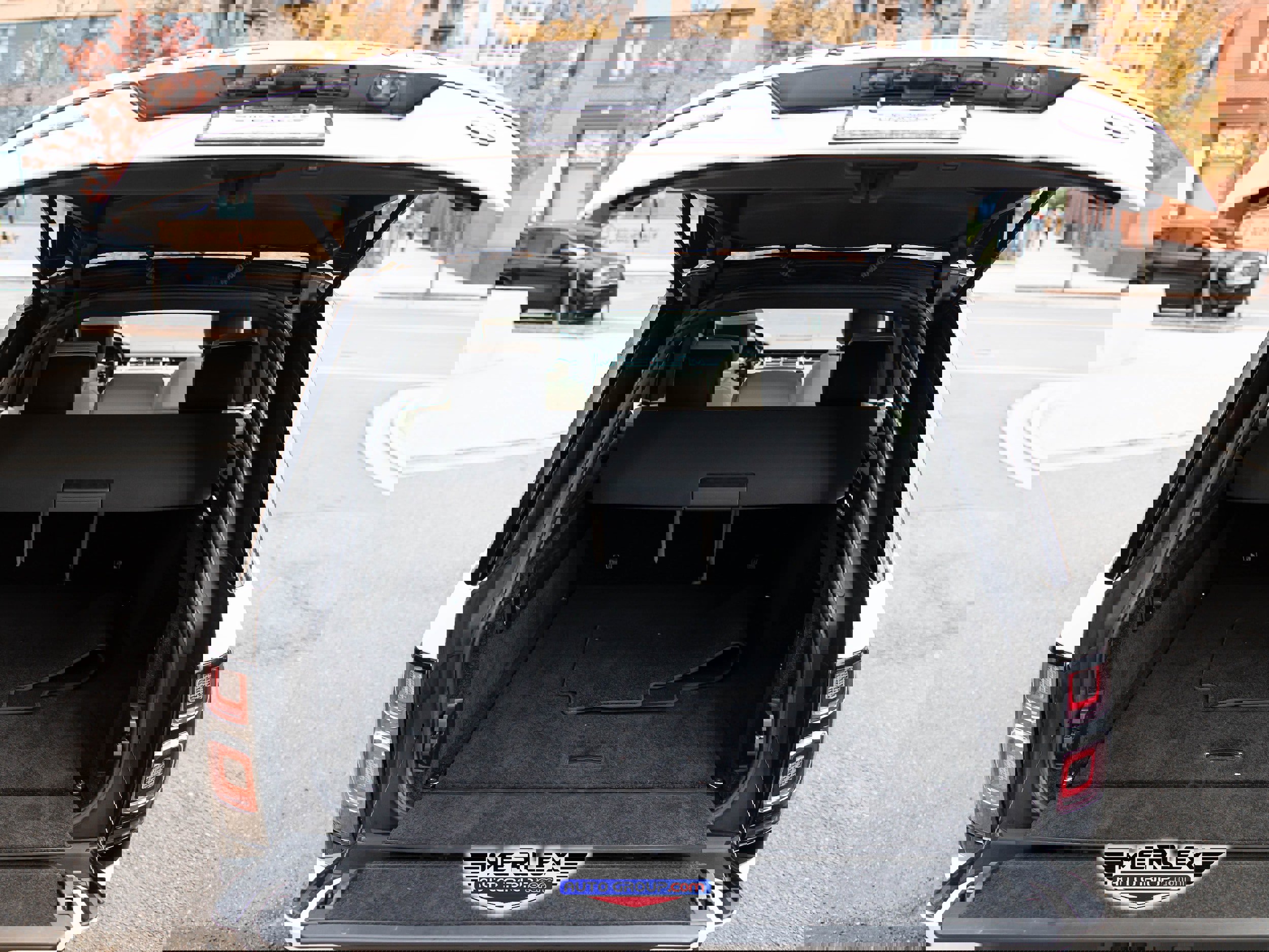 Used 2018 Land Rover Range Rover Supercharged image 49