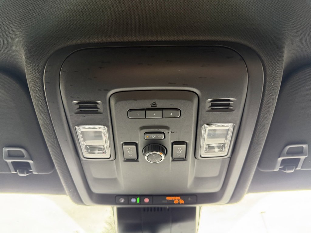 Used 2024 Chevrolet Tahoe RST w/ Luxury Package image 29