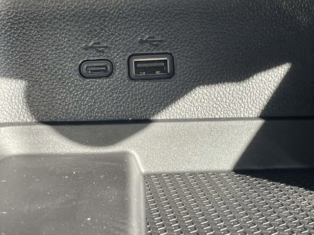 New 2026 Chevrolet Traverse RS image 16