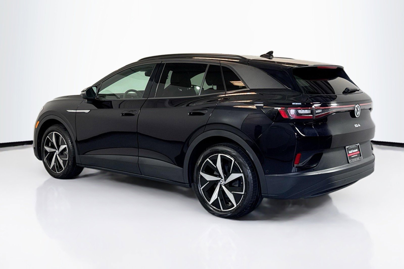 Used 2023 Volkswagen ID.4 S image 7