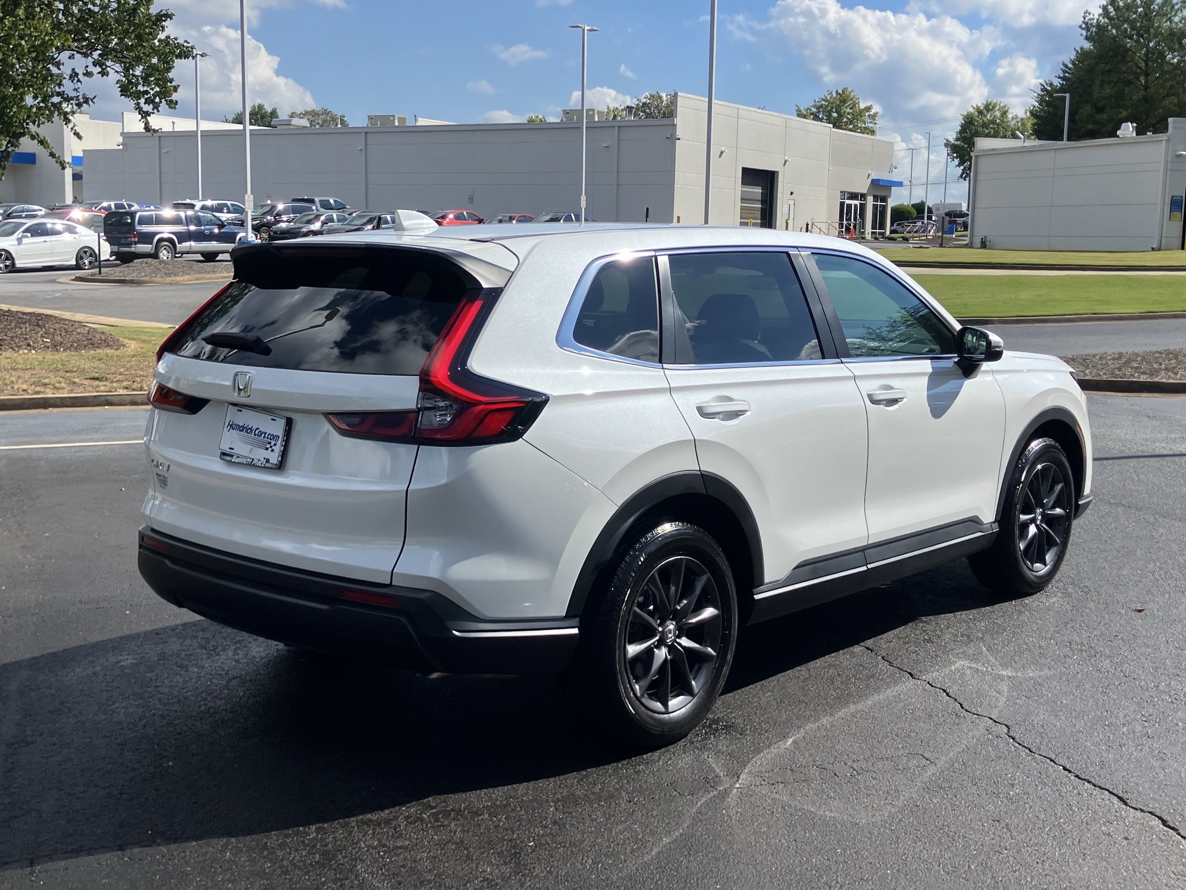Used 2026 Honda CR-V EX-L image 10