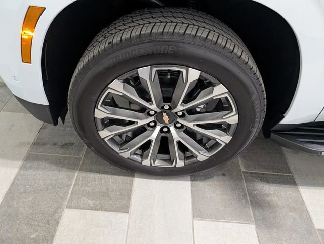Used 2026 Chevrolet Tahoe High Country w/ Sun And Tow Package AWD/4WD image 7