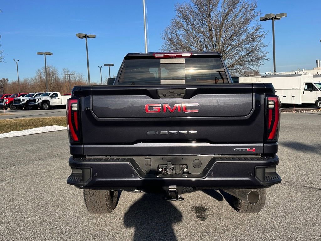 New 2026 GMC Sierra 2500 AT4 w/ AT4 Premium Plus Package AWD/4WD image 7