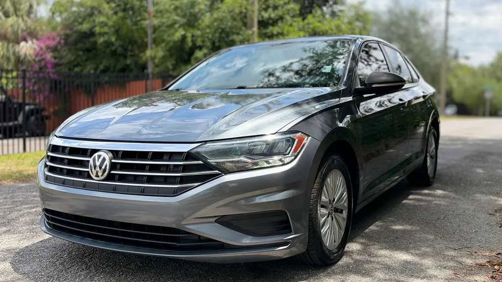 Used 2019 Volkswagen Jetta S w/ Driver Assistance Package FWD image 3