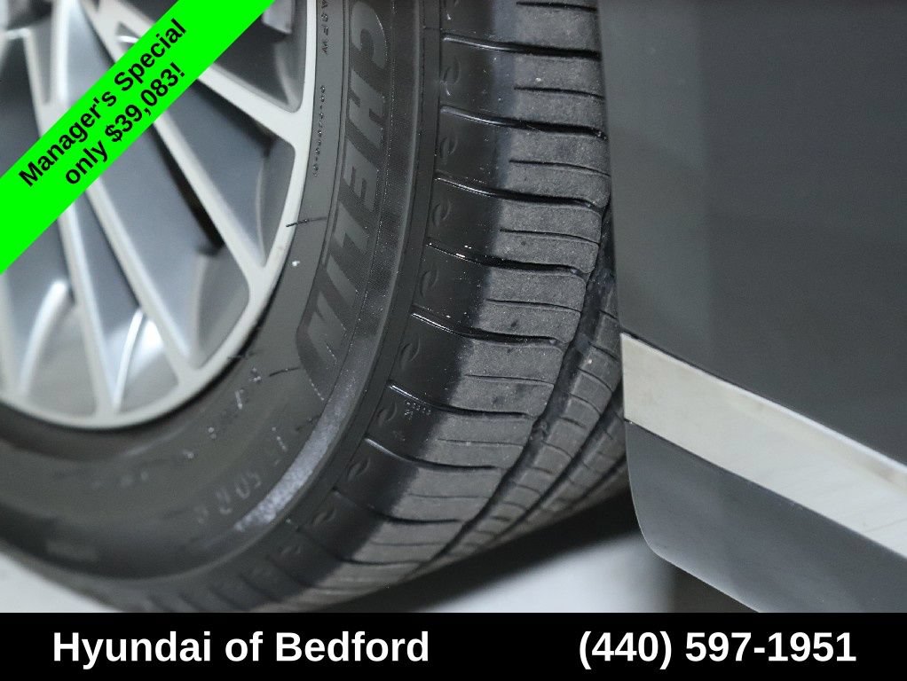 Used 2024 Genesis G80 2.5T AWD/4WD image 38