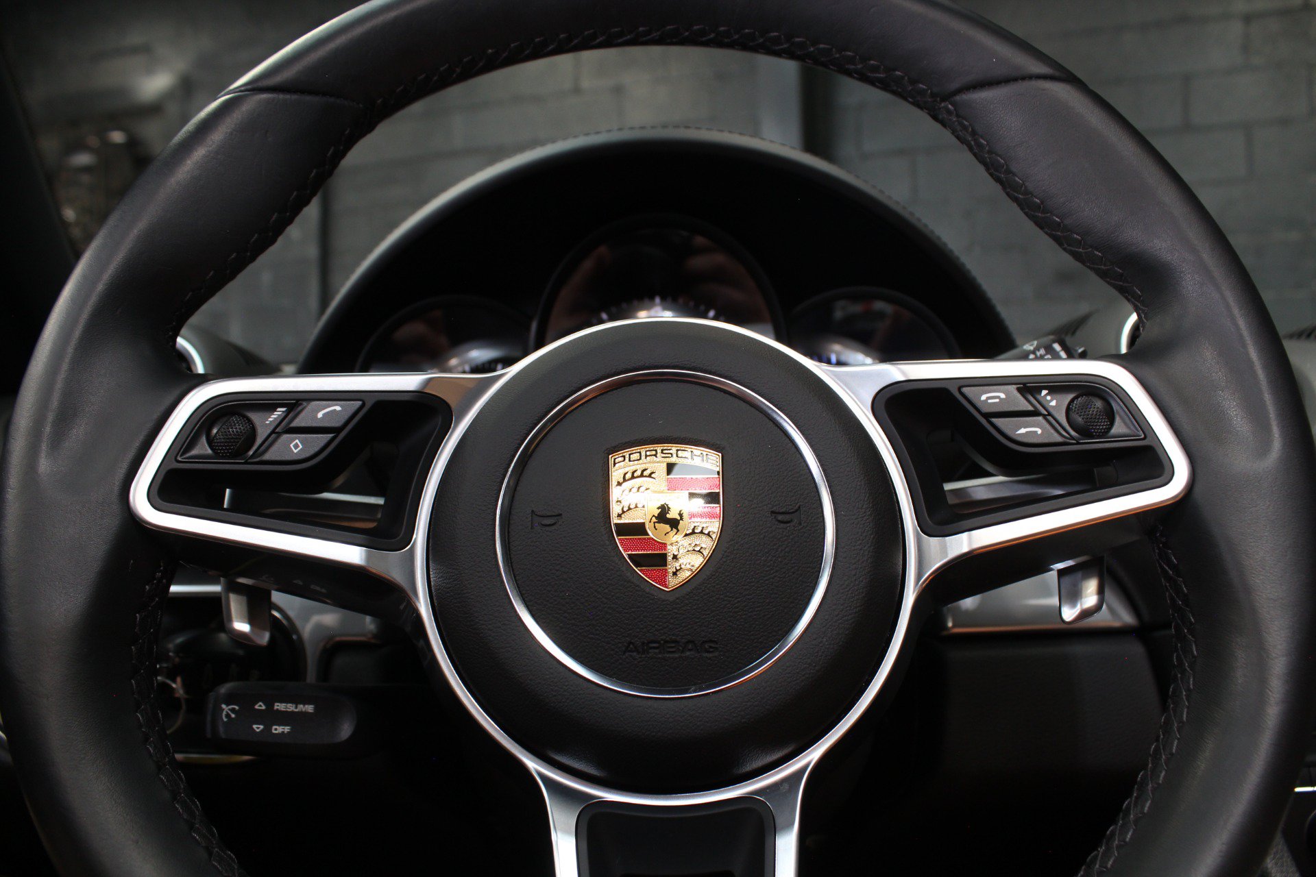 Used 2021 Porsche 718 Boxster w/ Premium Package RWD image 83