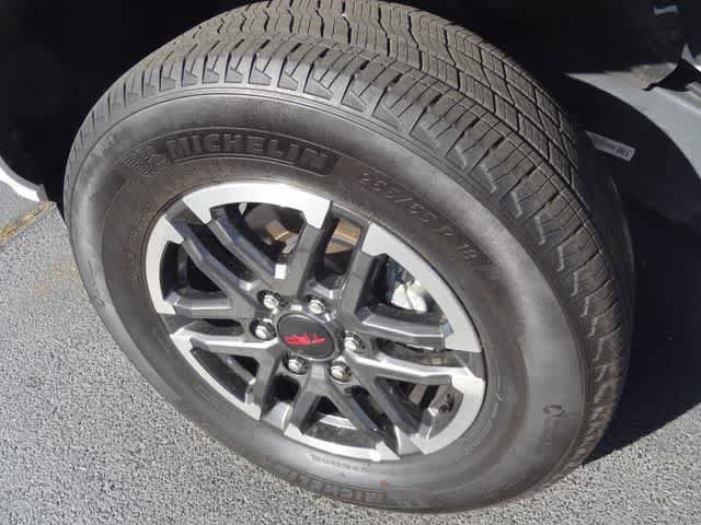 Used 2025 Toyota Tacoma TRD Sport w/ TRD Sport Upgrade Package AWD/4WD image 16