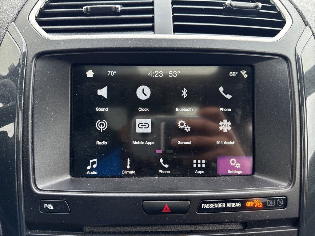 Used 2017 Ford Explorer XLT w/ Equipment Group 202A image 21