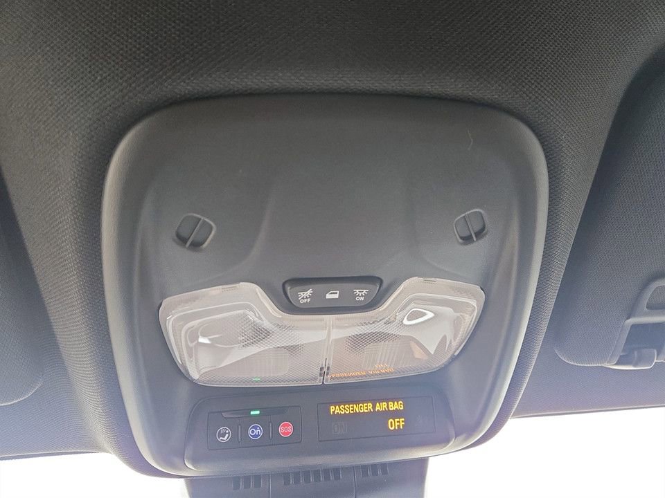 New 2026 GMC Canyon Elevation w/ Convenience Package image 22